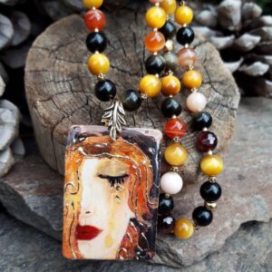 69 51c Sautoir Obsidienne doree Oeil de tigre miel Grenat Opale rose Agate orange avec pendentif en email
