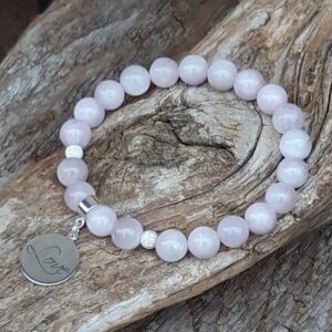 152 8c8 Bracelet Kunzite avec une breloque Love en Argent 925
