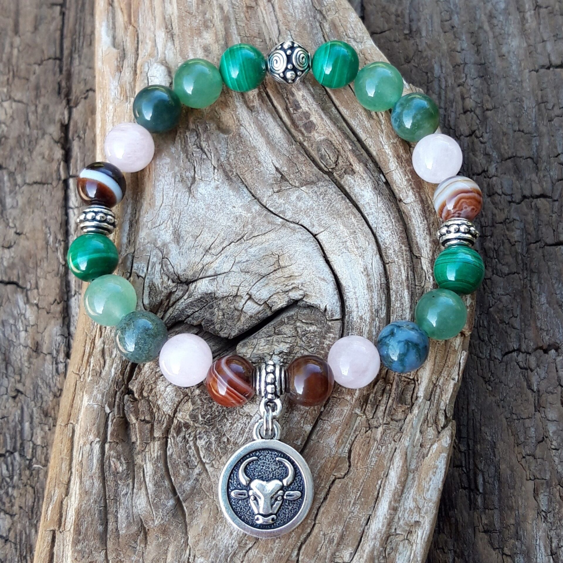 1607 7d7 Bracelet Taureau signe astrologique