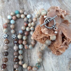 343 5b8 Sautoir Jaspe Aqua terra Bois fossile avec mandala Lotus en ceramique