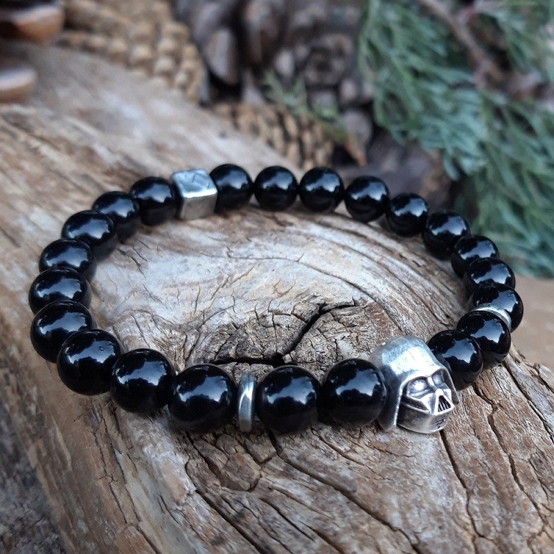 243 206 Bracelet Spinelle noir avec perle Dark Vador argent