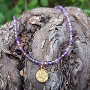 309 af5 Collier Amethyste perles vermeil et medaille lotus