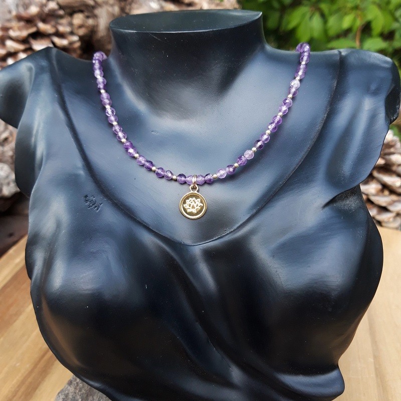 314 ac5 Collier Amethyste perles vermeil et medaille lotus