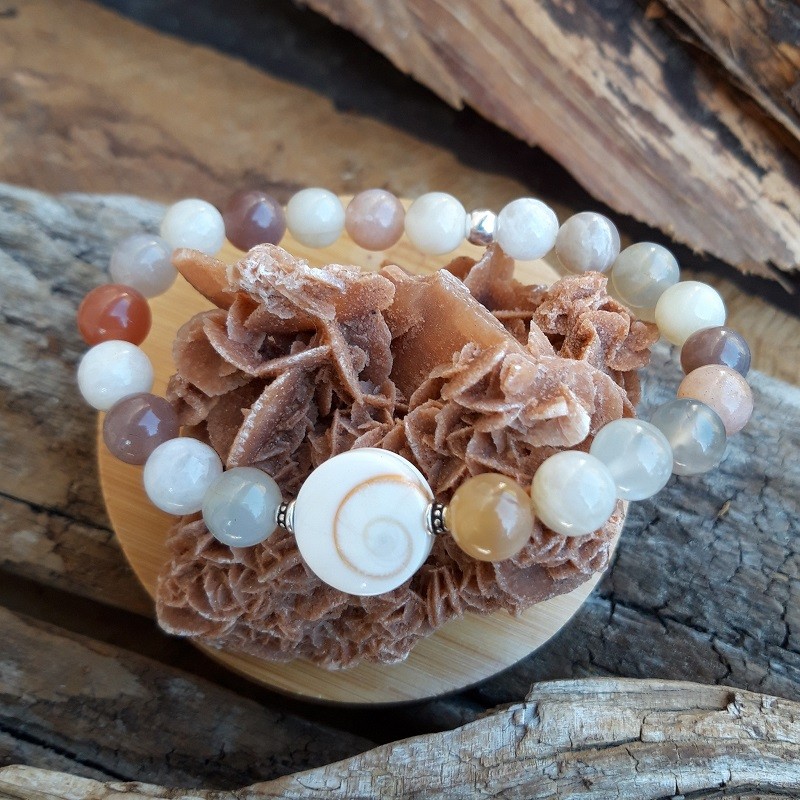 Bracelet en Pierre de Lune et Œil de Sainte Lucie
