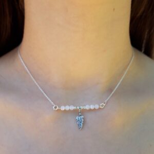 412 e8d Collier Pierre de lune et petite plume en Argent 925