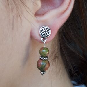 1065 a13 Boucles doreilles en Unakite et motif argente