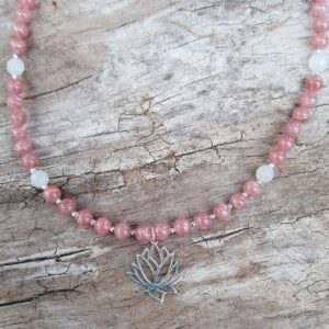 1018 c5c Collier Rhodochrosite Jade blanc et Lotus en Argent 925
