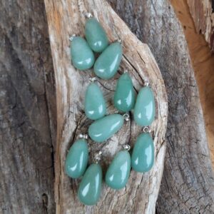 1054 829 Pendentif Aventurine verte pierre naturelle