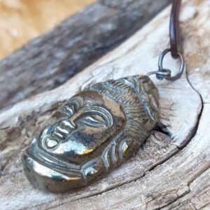 1036 c5c Pendentif Pyrite de la deesse Kuan Yin ou Guan Yin