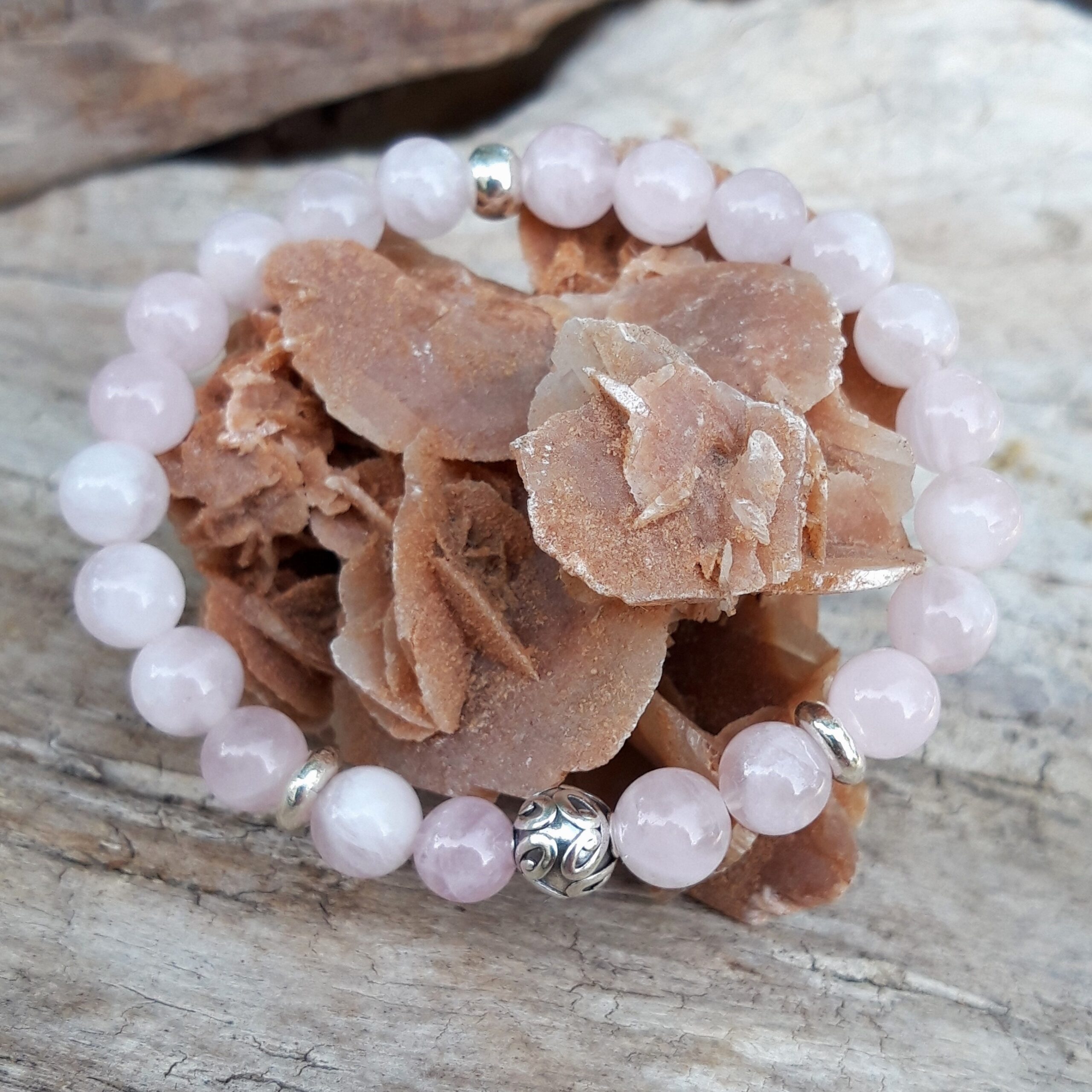 Bracelet Quartz rose avec une perle de Bali en Argent 925
