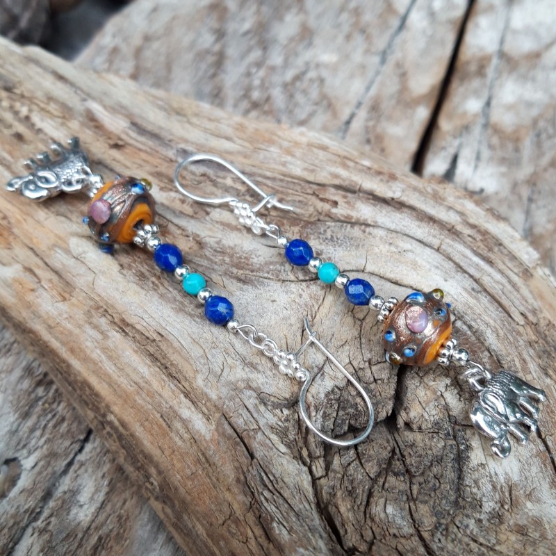 boucles d oreilles lapis lazuli et turquoise avec des elephants argentes 1