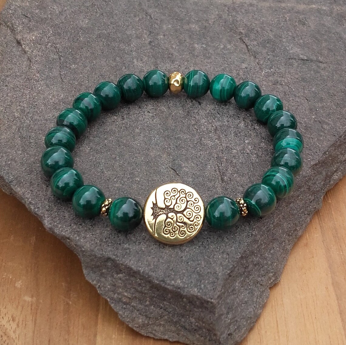 bracelet malachite et arbre de vie en métal doré