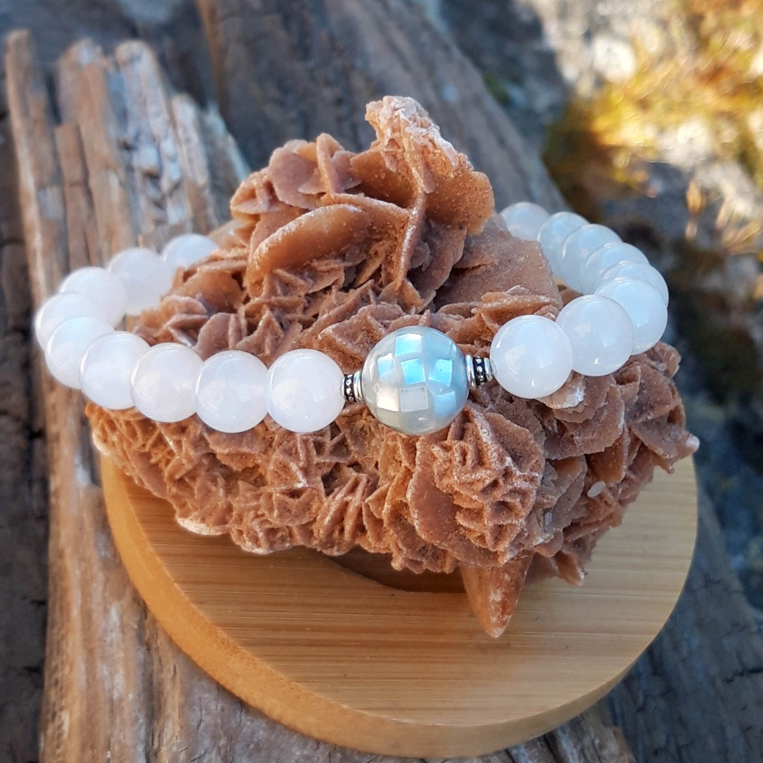 Bracelet Pierre de lune et perle en nacre – Image 3