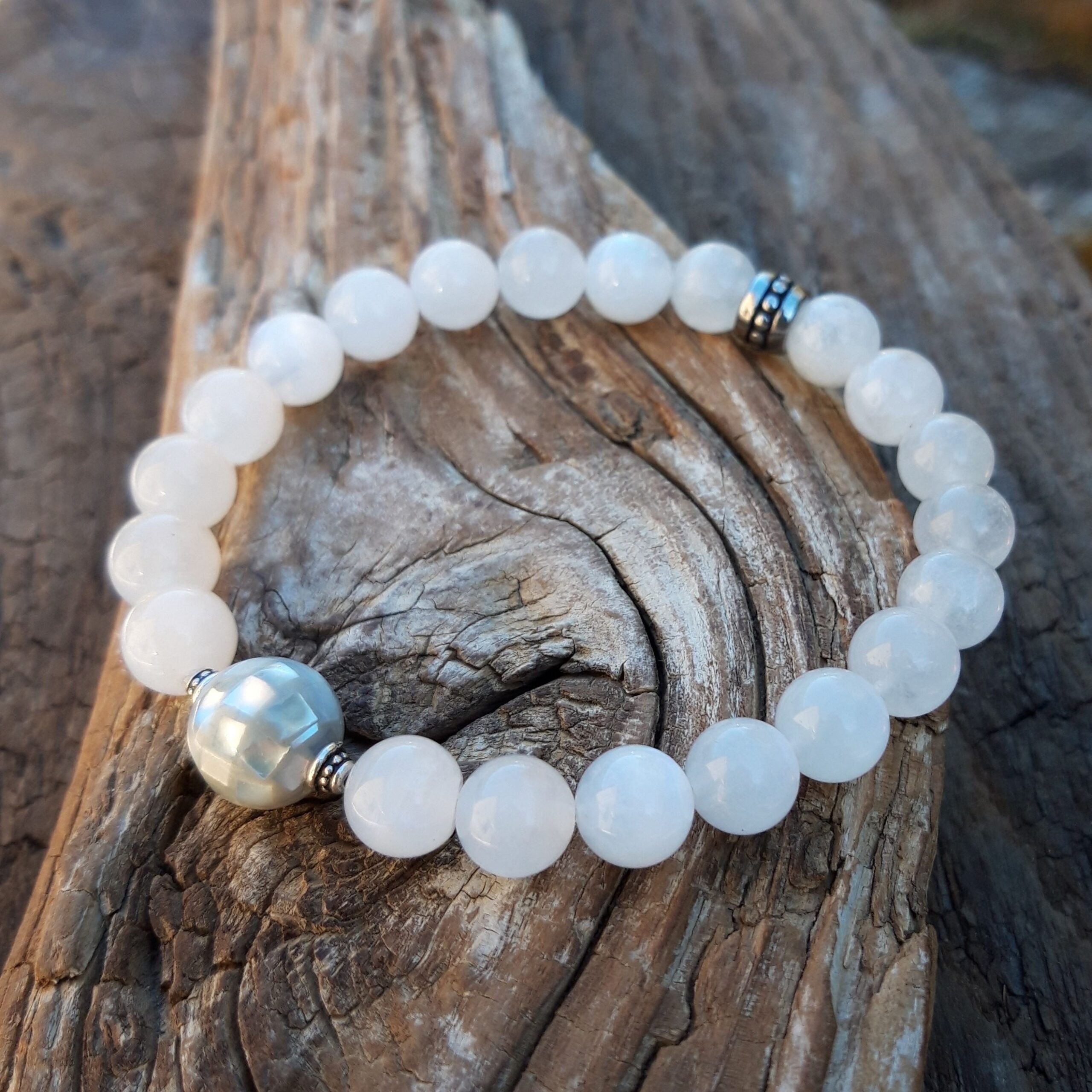 Bracelet Pierre de lune et perle en nacre – Image 2