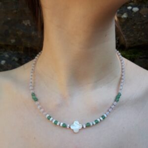 Collier quartz rose aventurine verte, nacre blanche en acier inoxydable