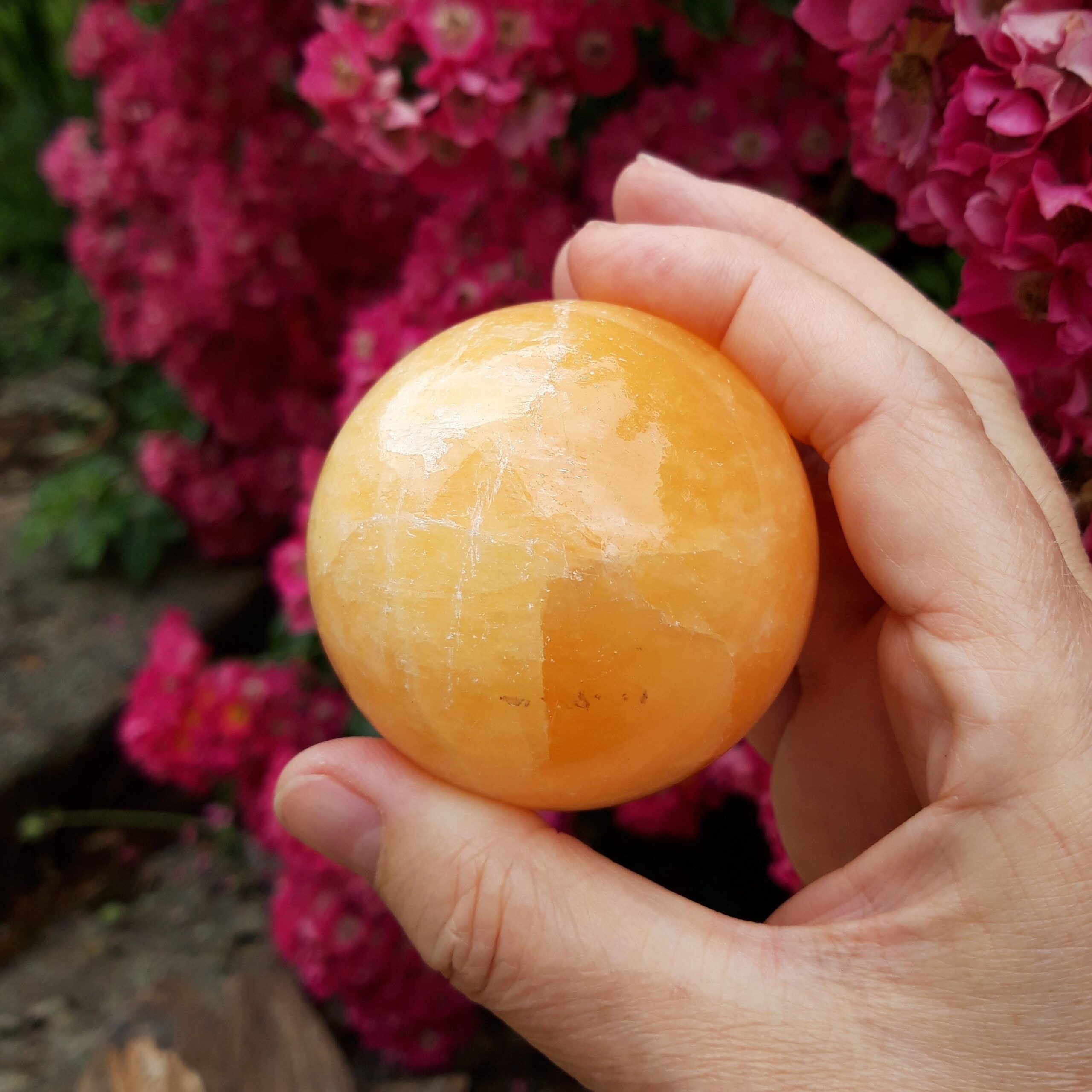 Sphère en Calcite Orange – Image 3