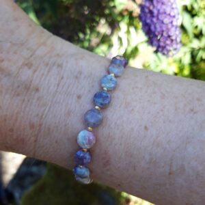Alternative view of Bracelet en Tourmaline Fleur de prunier en Vermeil
