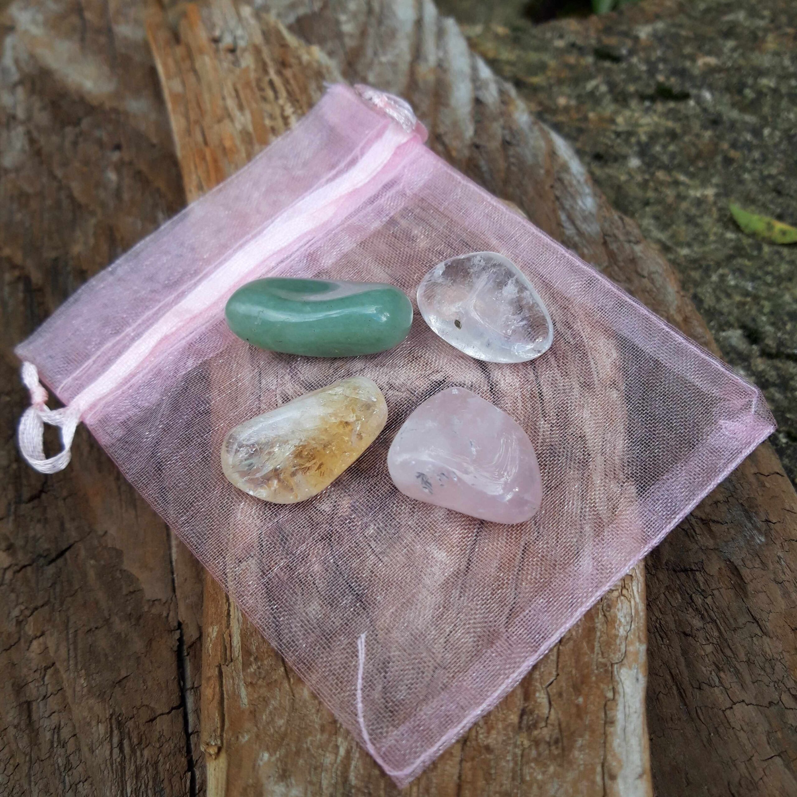 pierres roulées prospérité et succès, aventurine verte, citrine, quartz rose, cristal de roche
