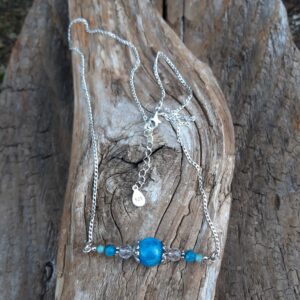 Alternative view of Collier Apatite bleue, Cristal de roche et Amazonite en Argent 925