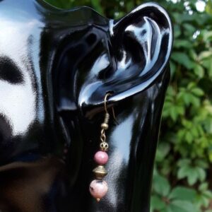 Boucles d'oreilles en Rhodonite et métal bronze – Image 5