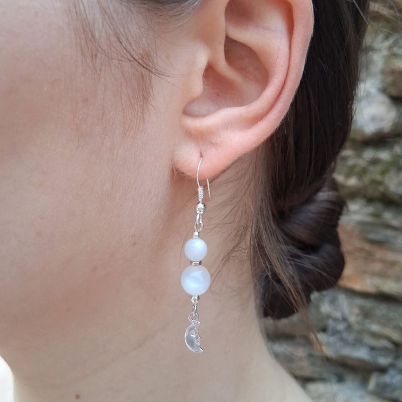 Boucles d'oreilles en Pierre de Lune Blanche – Image 4