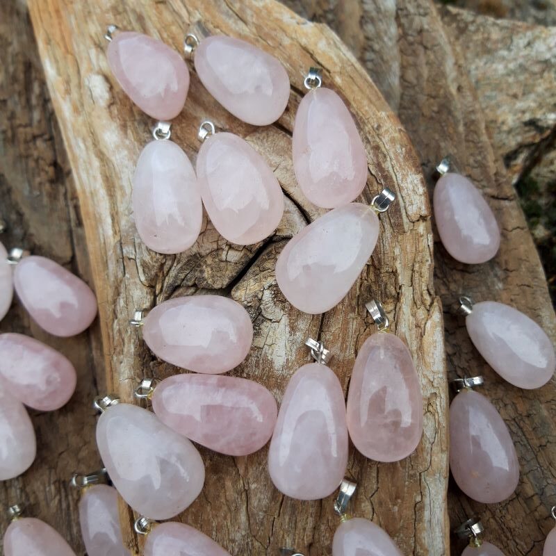 pendentif en quartz rose