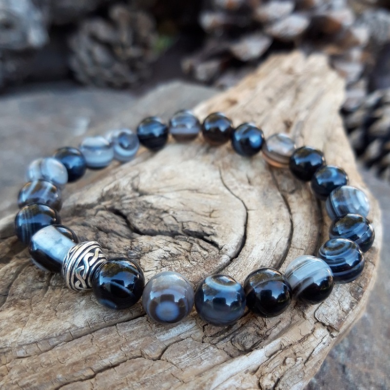 Bracelet Agate noire zonée avec perle celtique argenté – Image 3