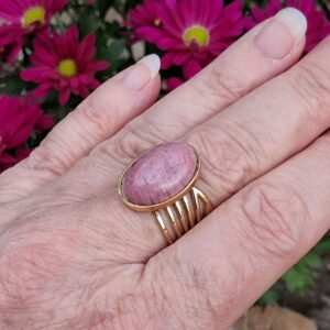 Bague Rhodonite naturelle réglable dorée ou argentée | Evanesens – Image 3
